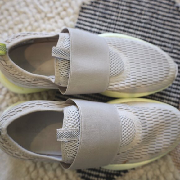 Sorel Kinetic Impact Strap Sneaker- Women's 7.5 - Picture 3 of 8